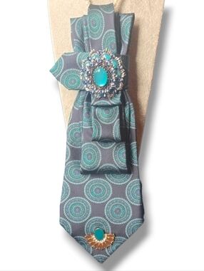 Teal and Gray Decorative Folded Cravat Necklace with Brooch Accent